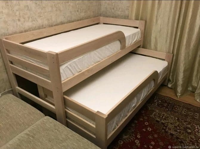 Двухярусные детские кроватки из масива 4