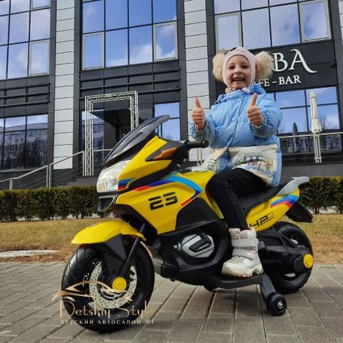 Двухместный электромотоцикл Moto New XMX Lux (желтый)