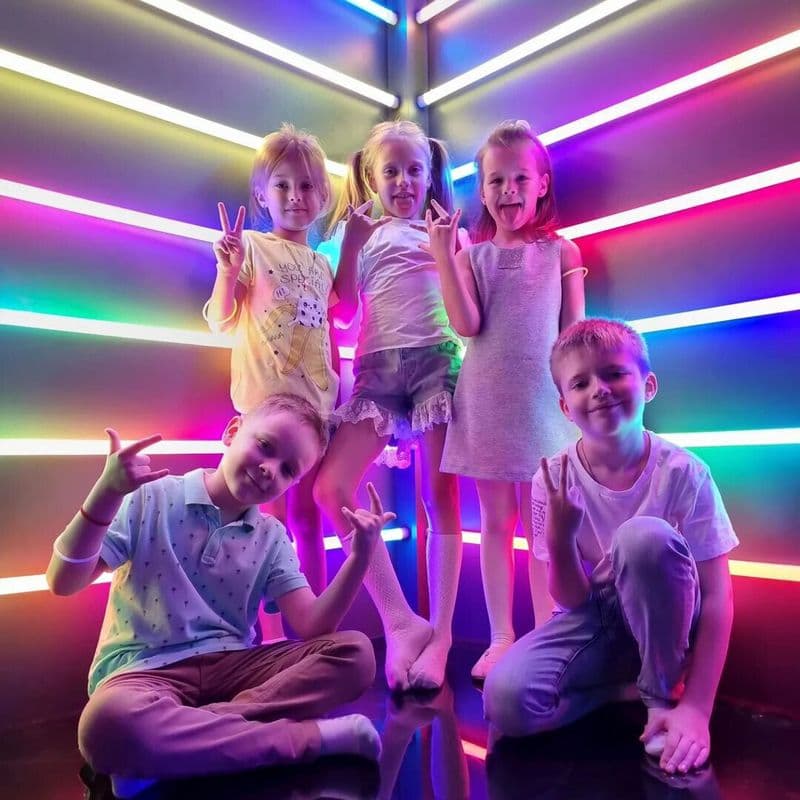 Neonpark 61