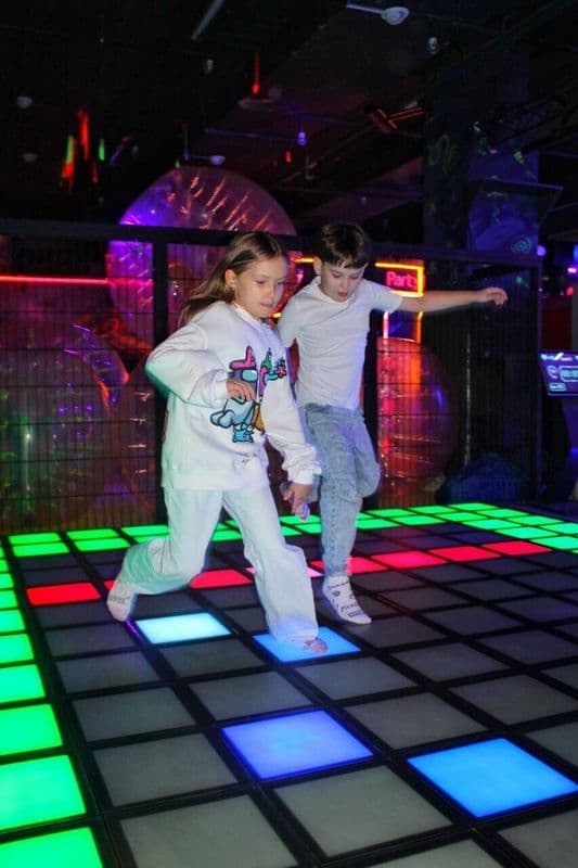 Neonpark 17