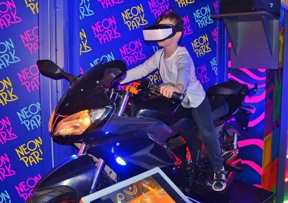 Neonpark 26