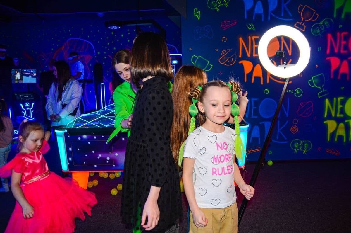 Neonpark 3