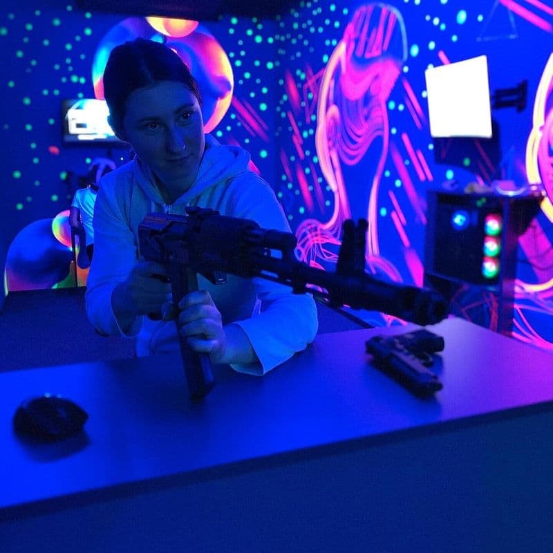 Neonpark 53