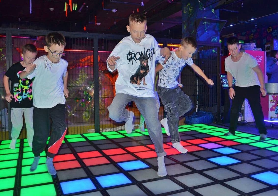 Neonpark 18