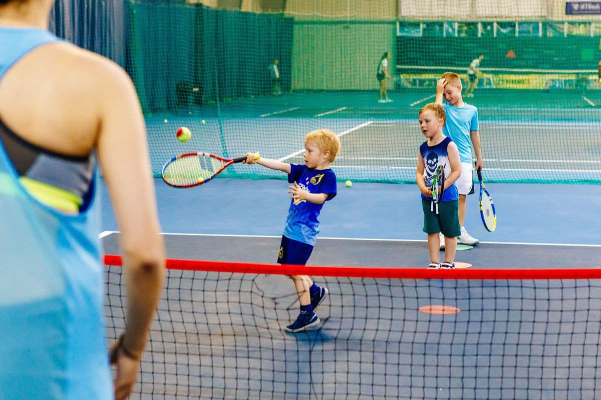 Max Mirnyi Center 30