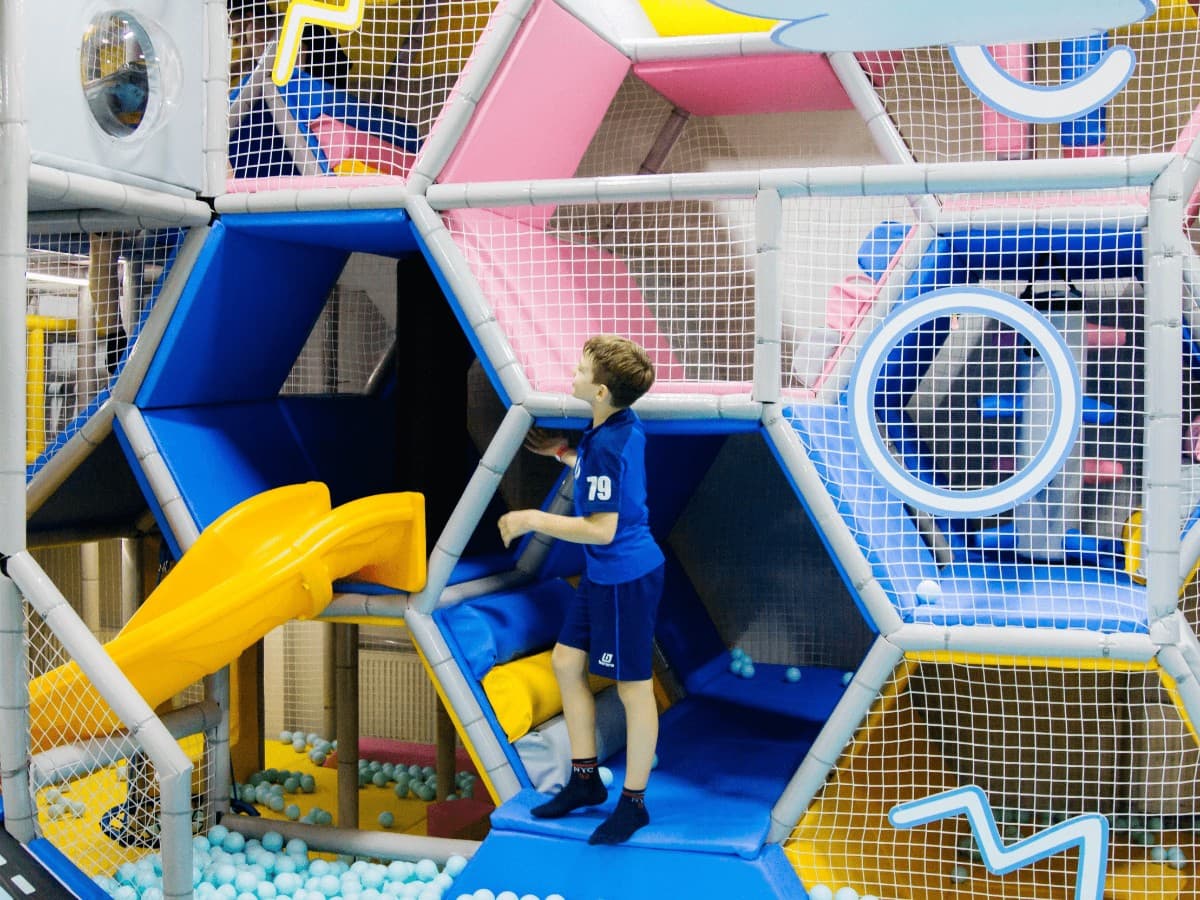 Практикум по прыжкам для детей в Hero Park 3