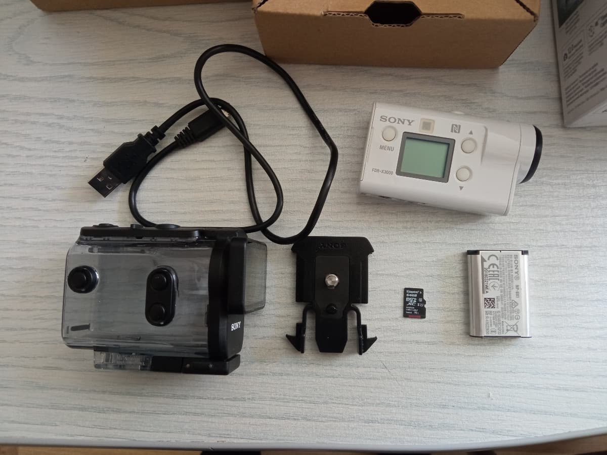 Экшн-камера Sony FDR X3000 7