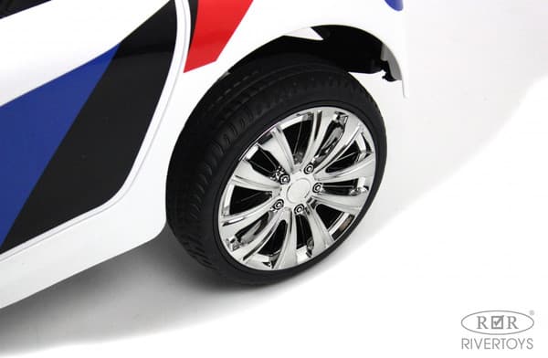 Детский автомобиль RiverToys F444FF 8