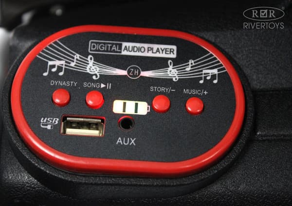 Детский автомобиль RiverToys F444FF 8