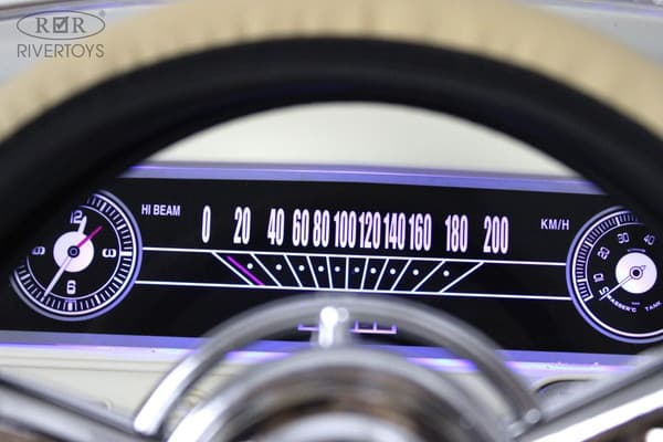 Детский автомобиль RiverToys Rolls-Royce E444EE 8