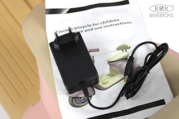 Детский мотоцикл RiverToys K444PX-A 9