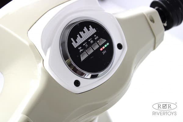 Детский мотоцикл RiverToys A111AA 10